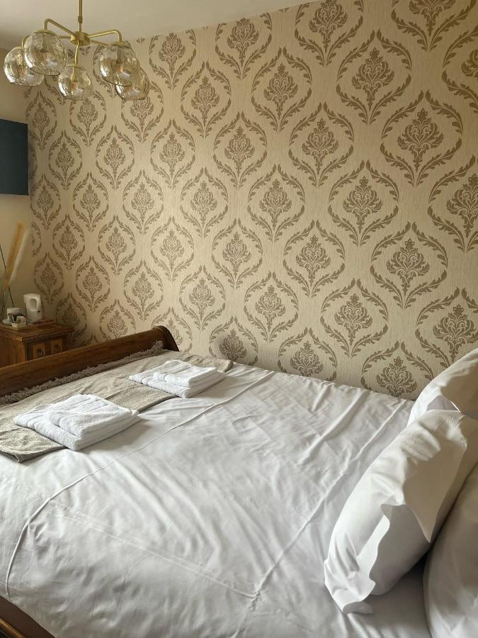 The Lion Hotel Llansantffraid-ym-Mechain Εξωτερικό φωτογραφία